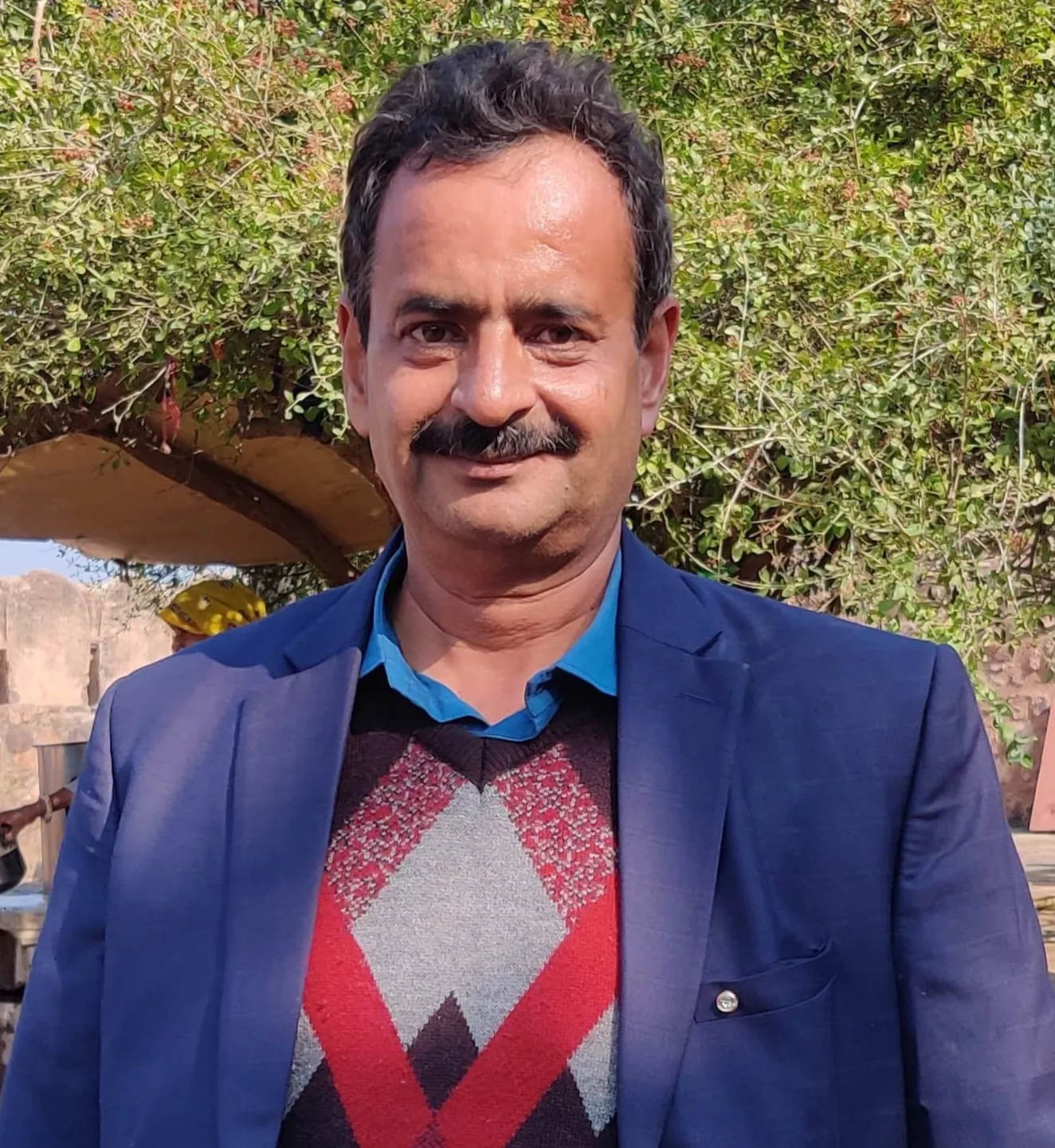 Dr. Raghavendra Porwal