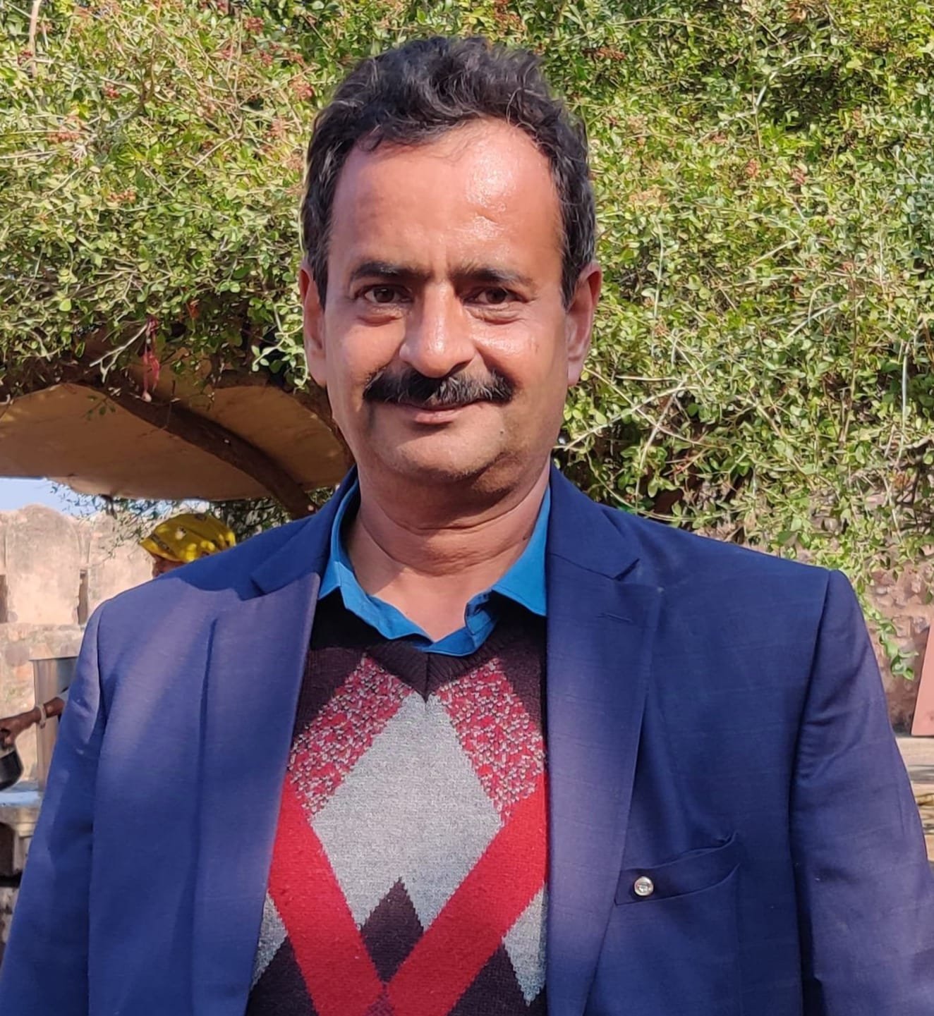 Dr. Raghavendra Porwal